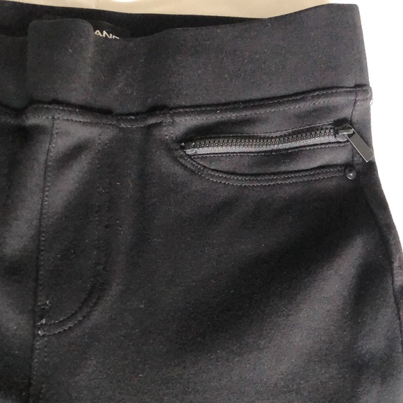 Women’s size small black DKNY jeans rayon/nylon/spandex - Picture 3 of 12